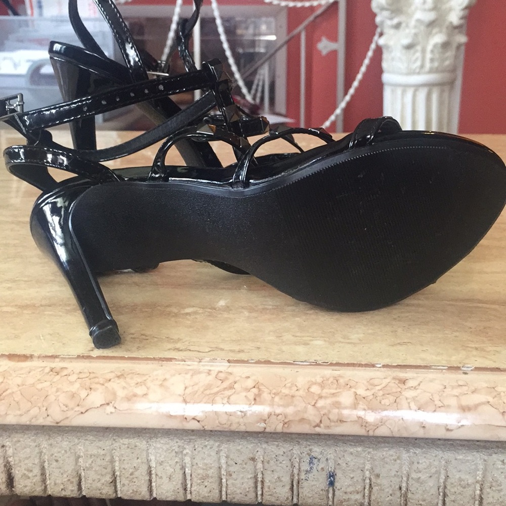 Charlotte Russe used high heel sandals. - Picture 3 of 5